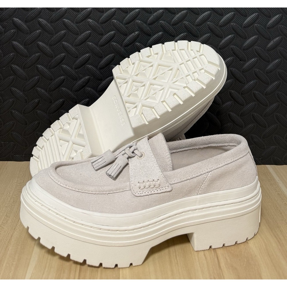 Chuck Taylor All Star Lugged Heel Loafer Platform Suede A15553C Womens Size 7.5